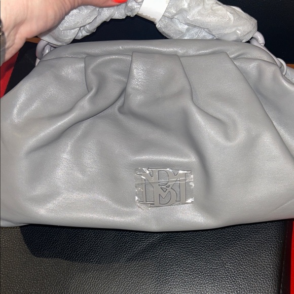 Badgley Mischka Chic Gray Shoulder Bag - Picture 1 of 5